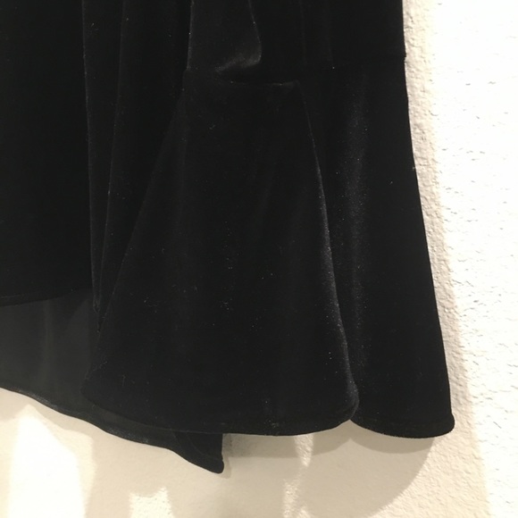 Calvin Klein Velvet Bell Sleeve Top - Picture 5 of 6